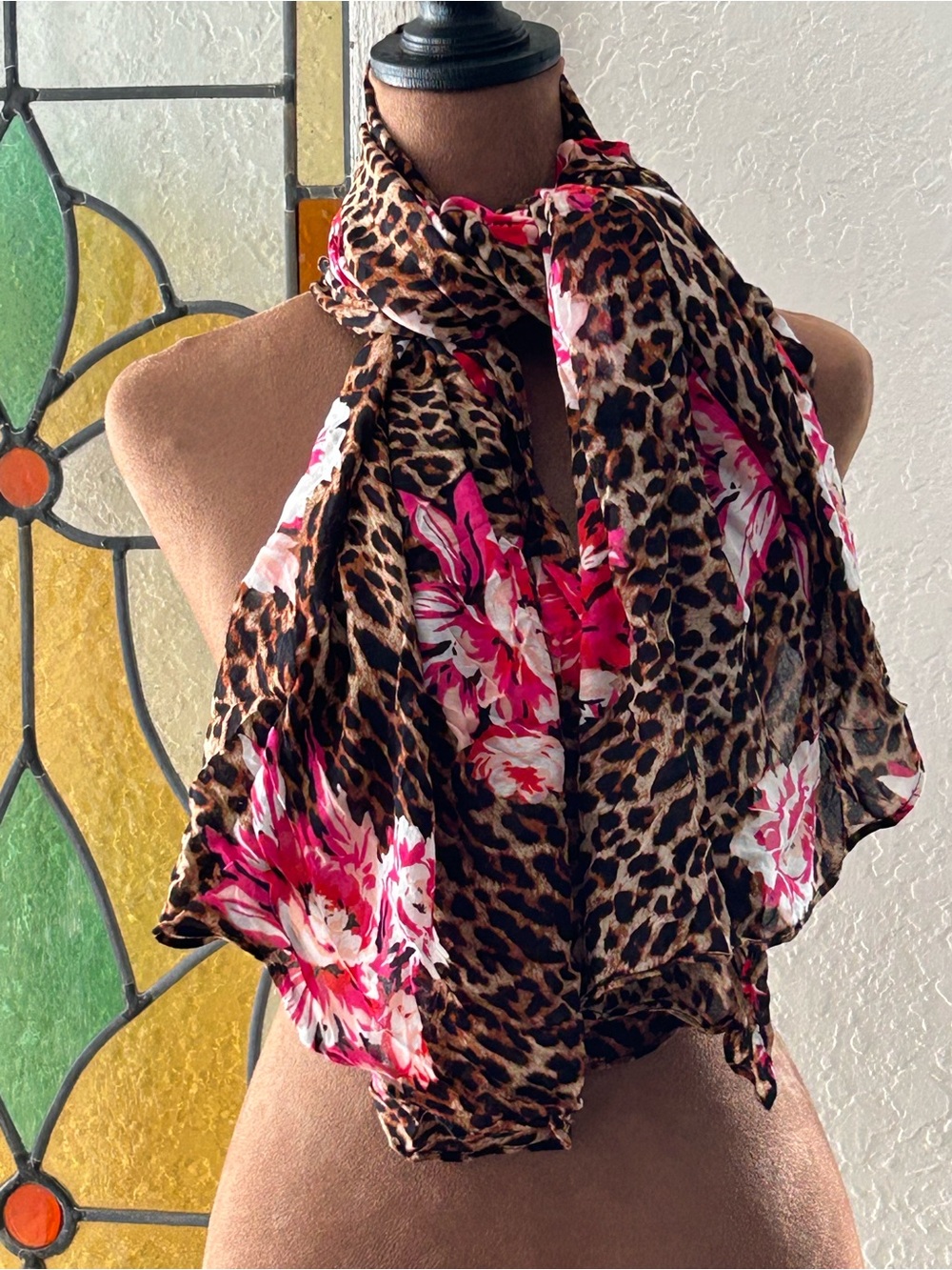 NWOT Victoria’s Secret Leopard Print Floral Scarf - Pink & Brown